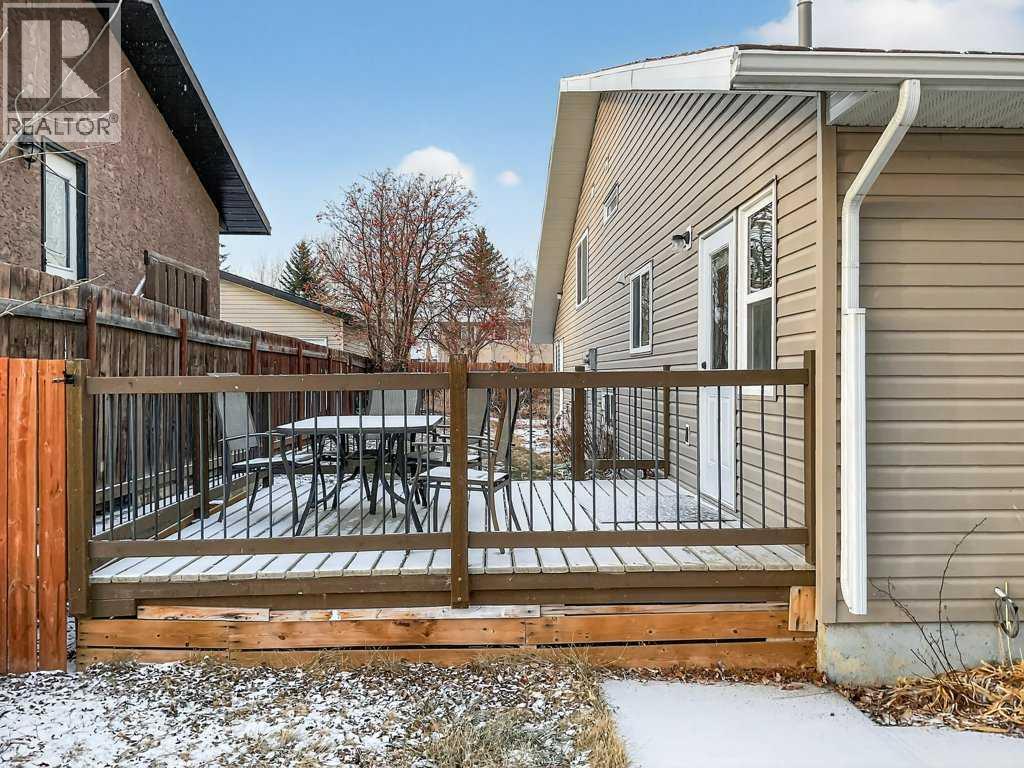 10 Trent Road W, Lethbridge, Alberta  T1K 4N2 - Photo 36 - A2282563