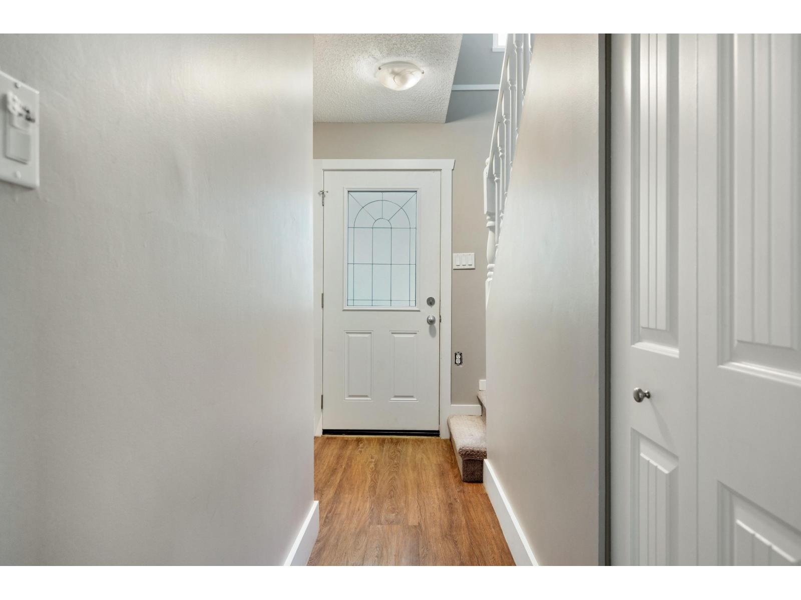 250 Davis Crescent, Langley, British Columbia  V4W 3K7 - Photo 9 - R3087168