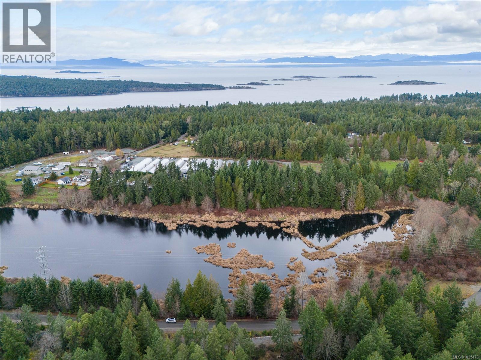 7901 Ridge Rd, Lantzville, British Columbia  V0R 2H0 - Photo 10 - 1025478