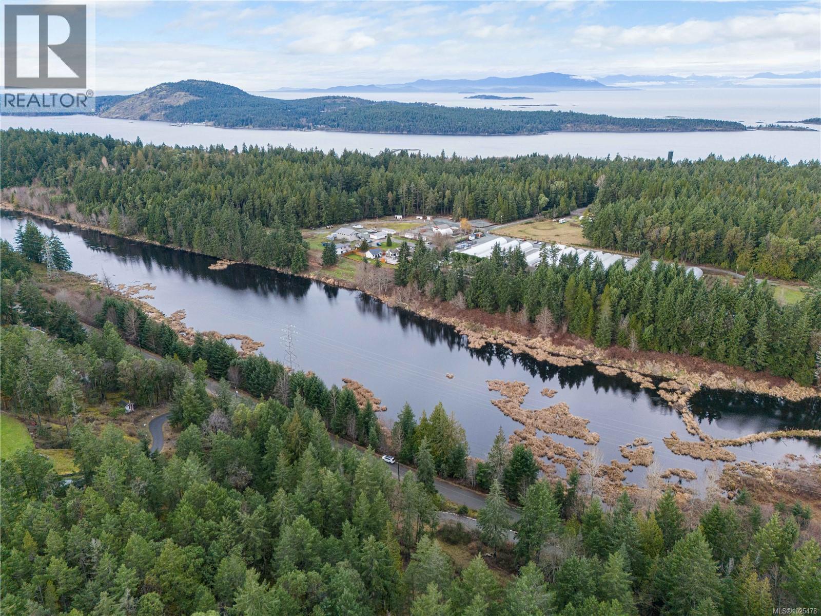 7901 Ridge Rd, Lantzville, British Columbia  V0R 2H0 - Photo 17 - 1025478