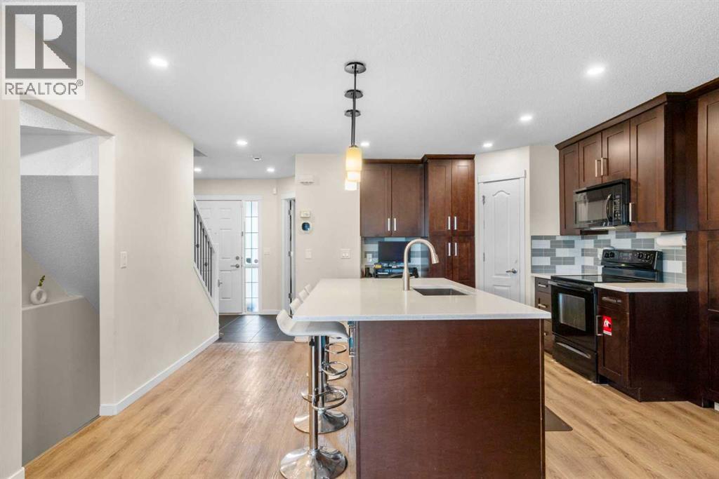 17 Cranford Place Se, Calgary, Alberta  T3M 0X8 - Photo 5 - A2283307