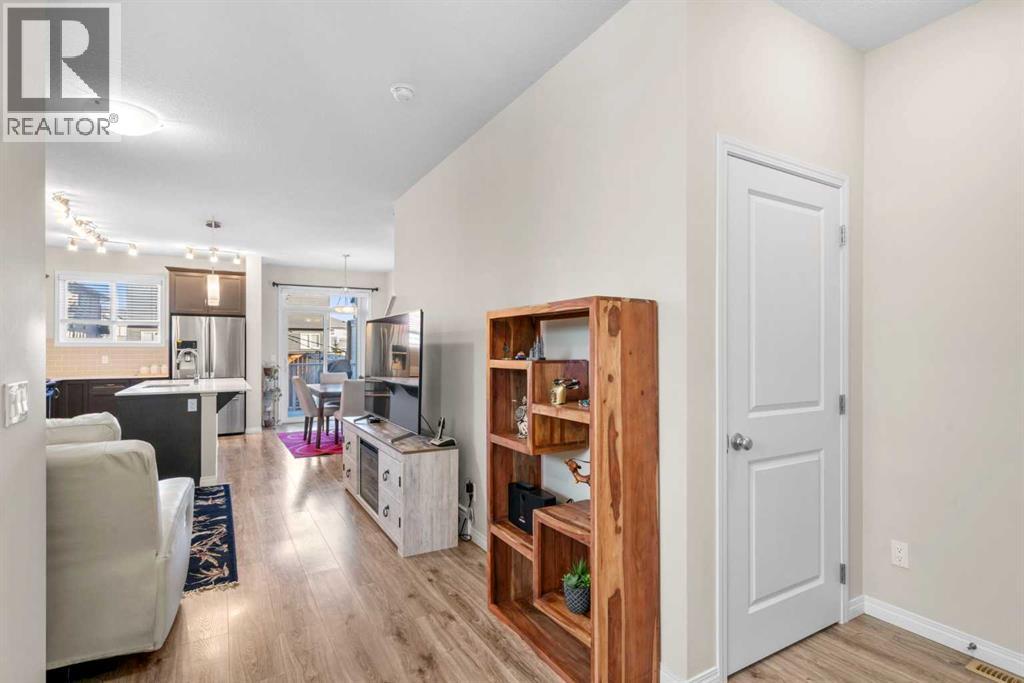 50 Legacy Glen Common Se, Calgary, Alberta  T2X 3Y8 - Photo 11 - A2283504