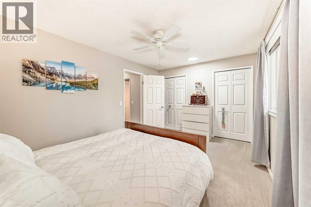 21 Woodfern Road Sw, Calgary, Alberta  T2W 4Y4 - Photo 20 - A2284186