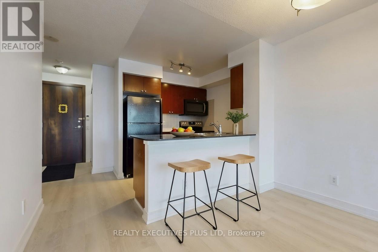 1436 - 35 Viking Lane, Toronto, Ontario  M9B 0A2 - Photo 5 - W12543454