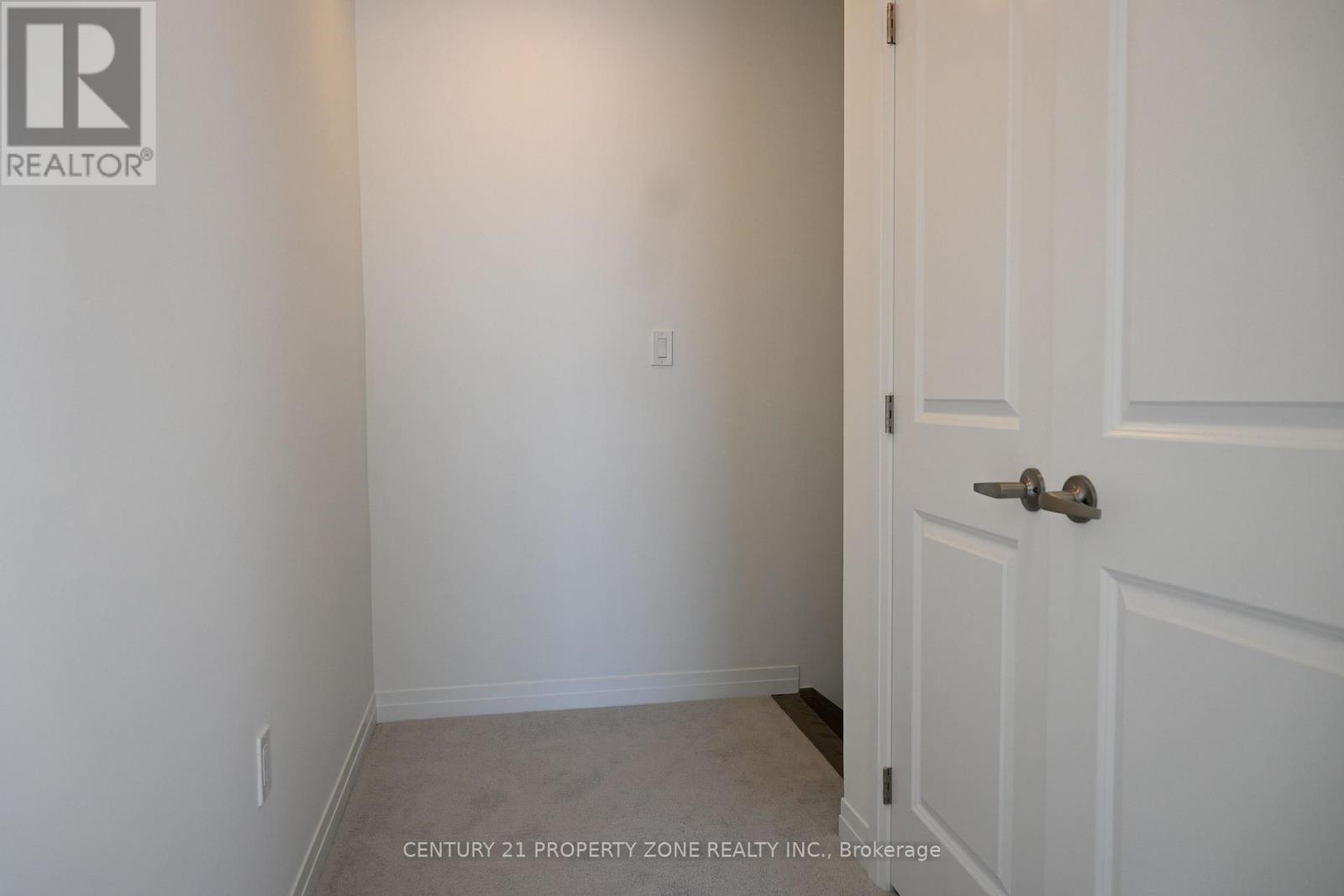 Upper - 2 Timber Fall Drive, Brampton, Ontario  L7A 5L9 - Photo 14 - W12745454