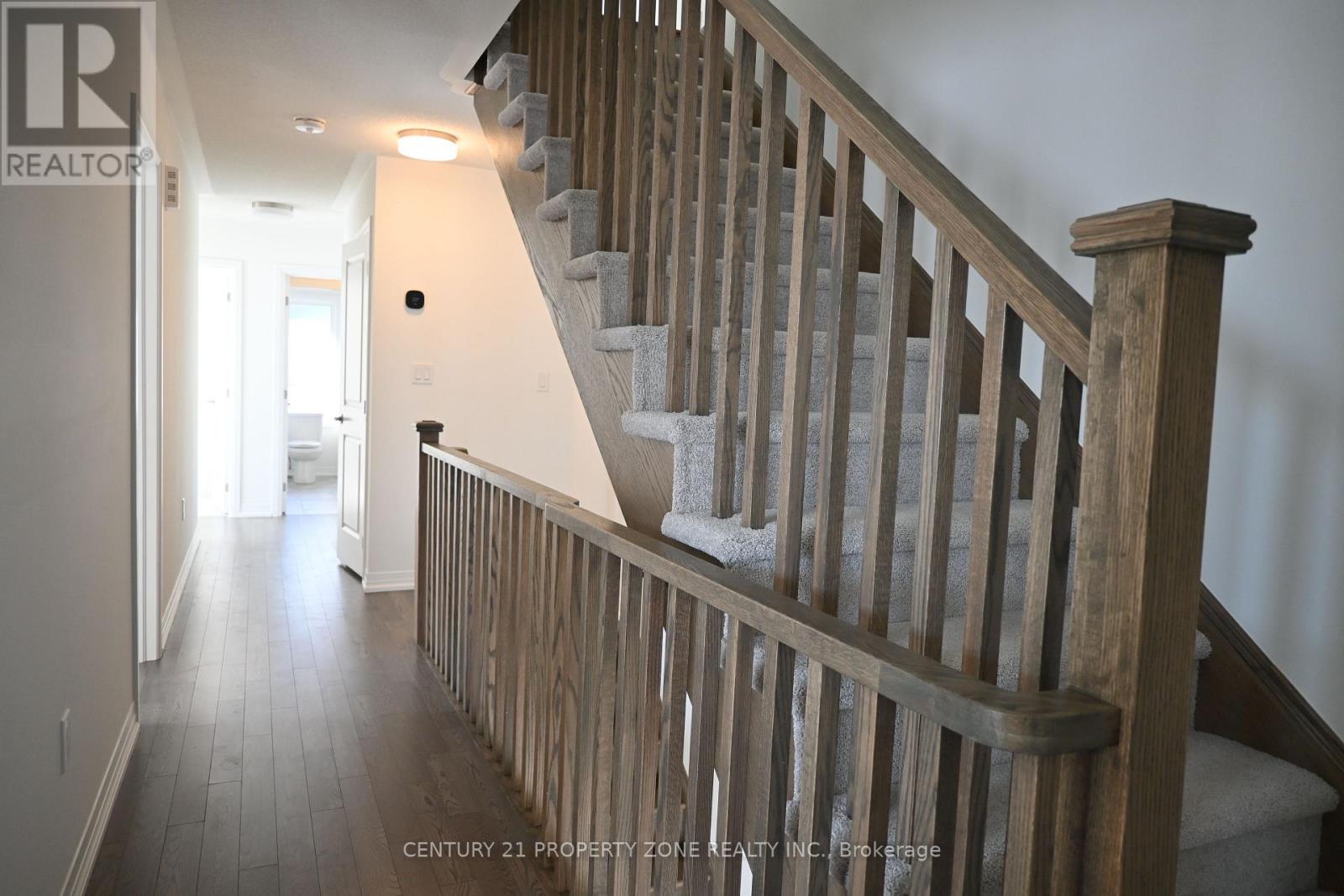 Upper - 2 Timber Fall Drive, Brampton, Ontario  L7A 5L9 - Photo 17 - W12745454