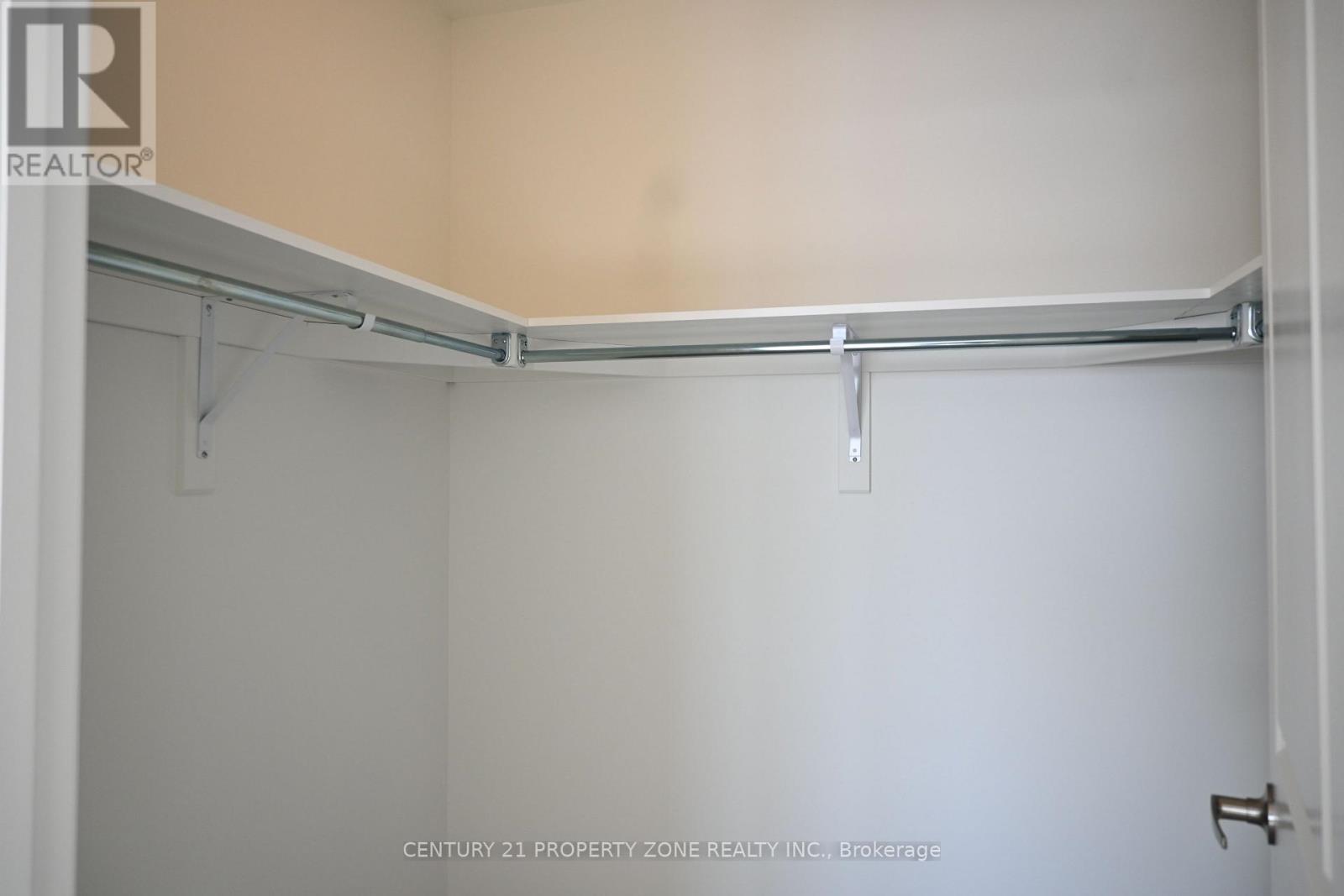 Upper - 2 Timber Fall Drive, Brampton, Ontario  L7A 5L9 - Photo 7 - W12745454