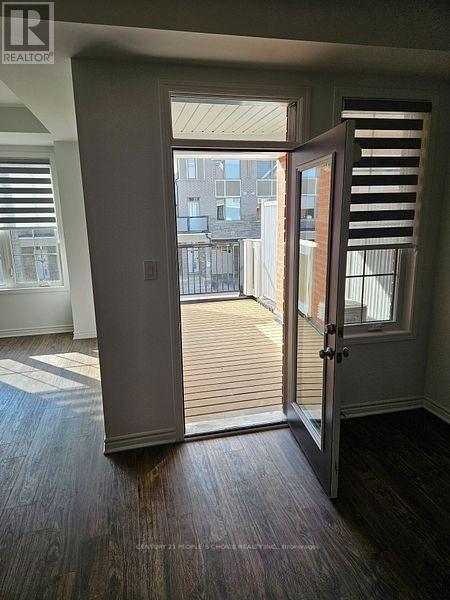 61 Melmar Street, Brampton, Ontario  L7A 0B6 - Photo 6 - W12761372