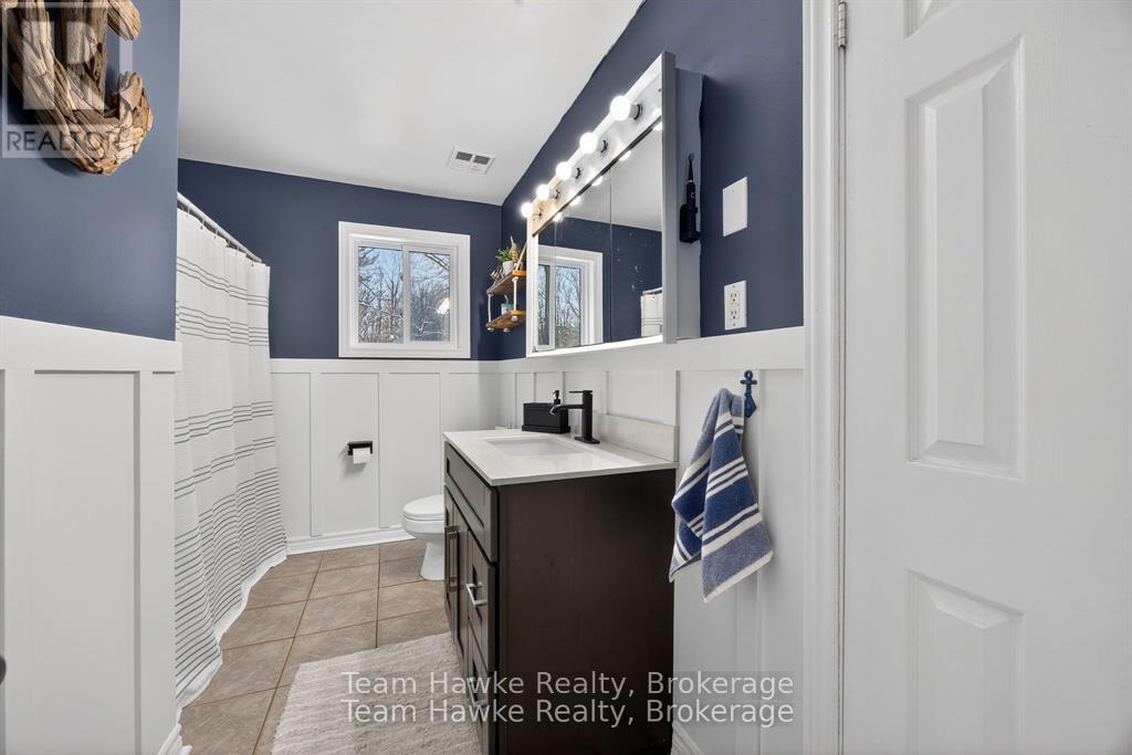 50 Laurier Boulevard, Tiny, Ontario  L9M 0J2 - Photo 21 - S12771496