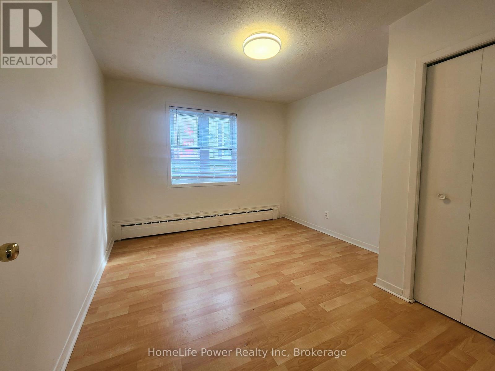 2 - 250 King Street E, Kitchener, Ontario  N2G 2L1 - Photo 5 - X12771552