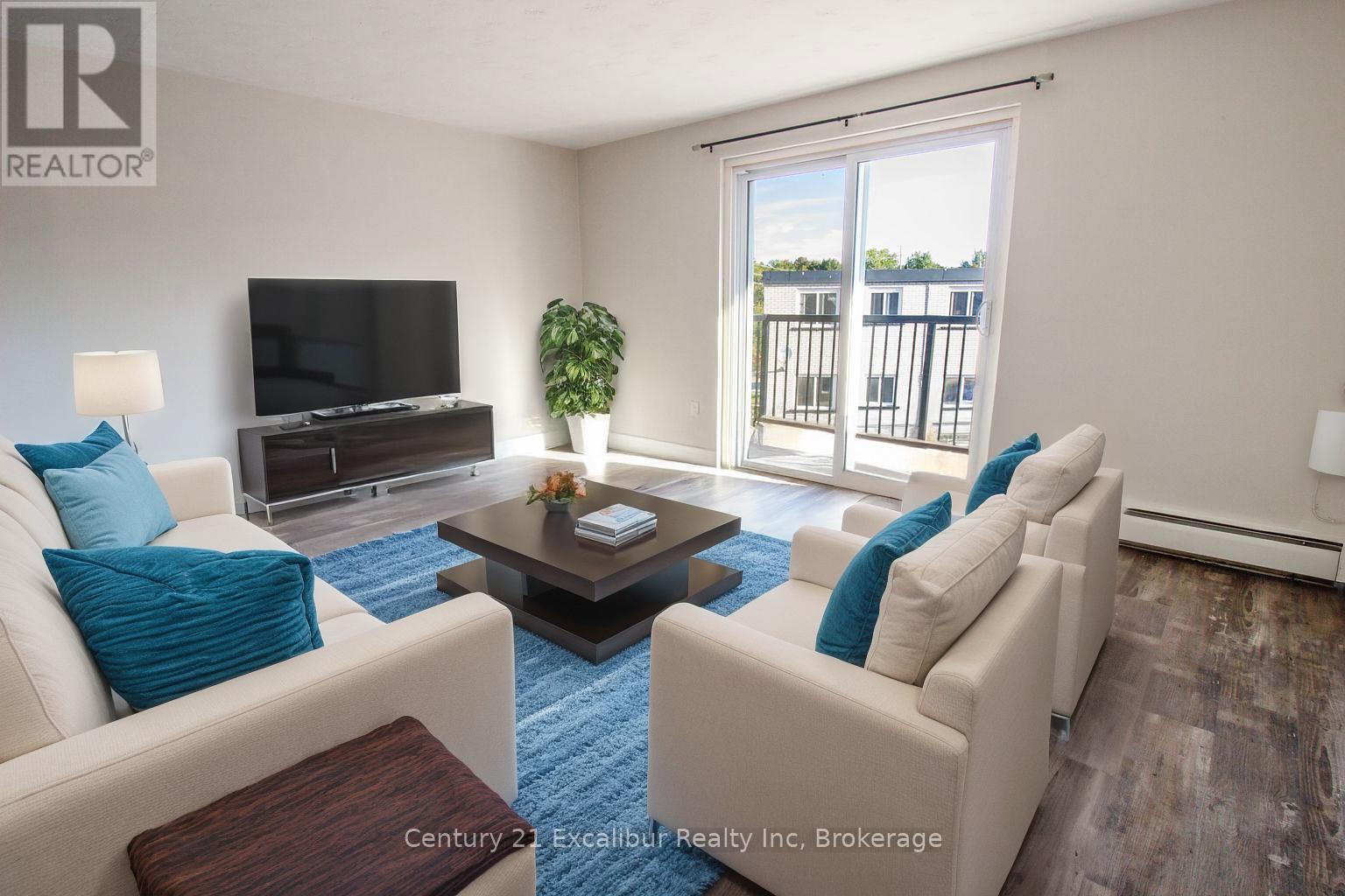 16 - 320 QUEEN STREET E, Centre Wellington, Ontario