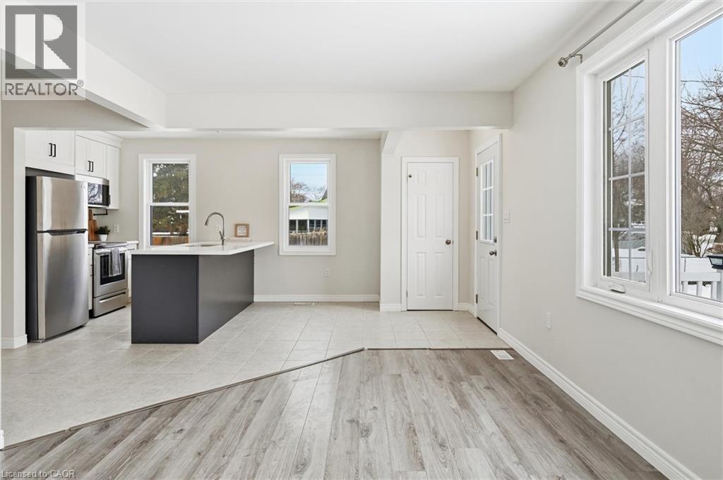 91 Devon Road, St. Catharines, Ontario  L2N 1X5 - Photo 8 - 40798862