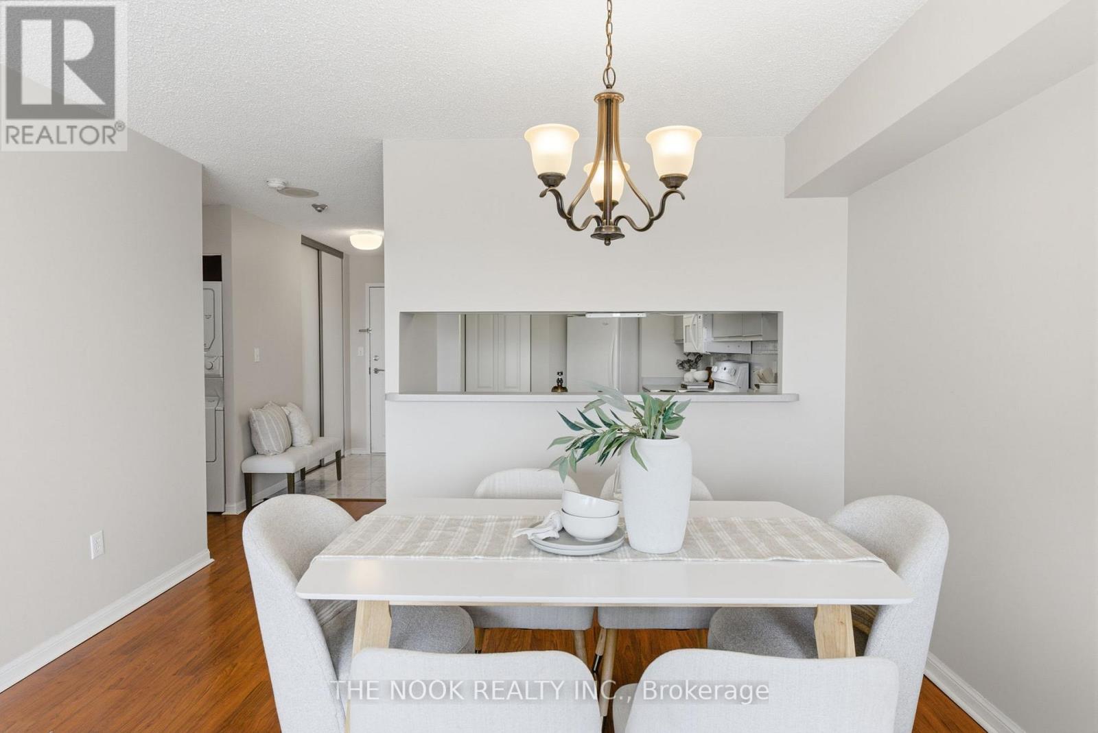 608 - 712 Rossland Road E, Whitby, Ontario  L1N 9E8 - Photo 11 - E12771506