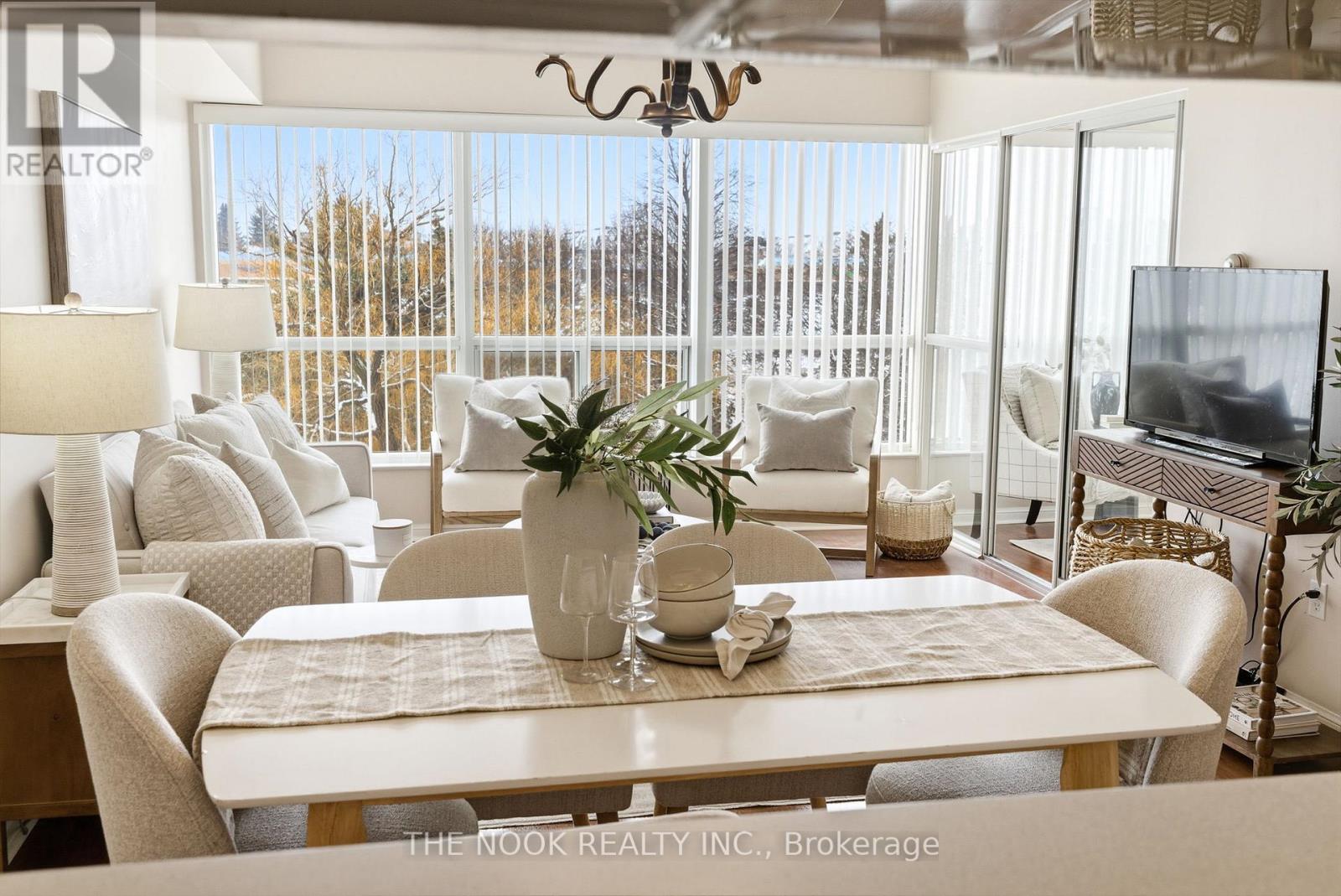 608 - 712 Rossland Road E, Whitby, Ontario  L1N 9E8 - Photo 7 - E12771506