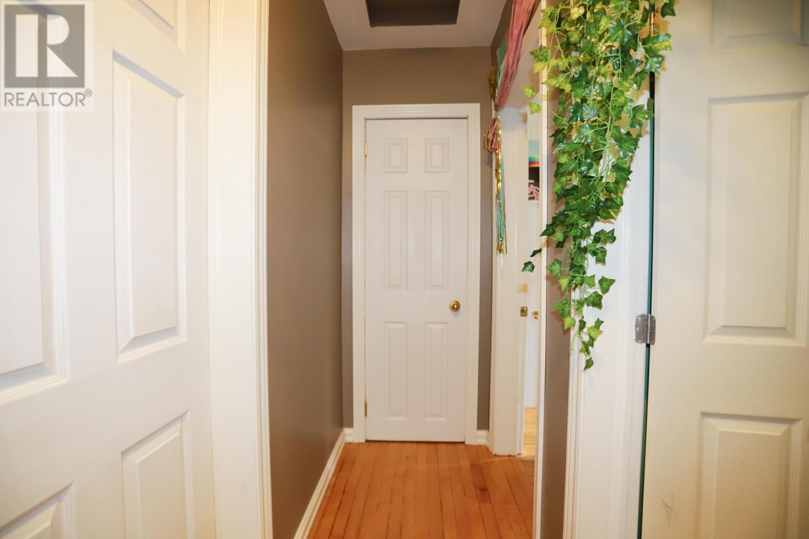 416 Northland Rd, Sault Ste. Marie, Ontario  P6C 3N6 - Photo 33 - SM260254