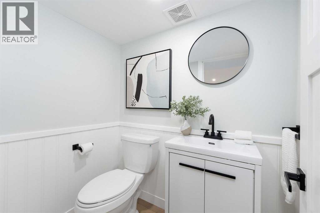 328 Cantrell Place Sw, Calgary, Alberta  T2W 2A3 - Photo 37 - A2279411