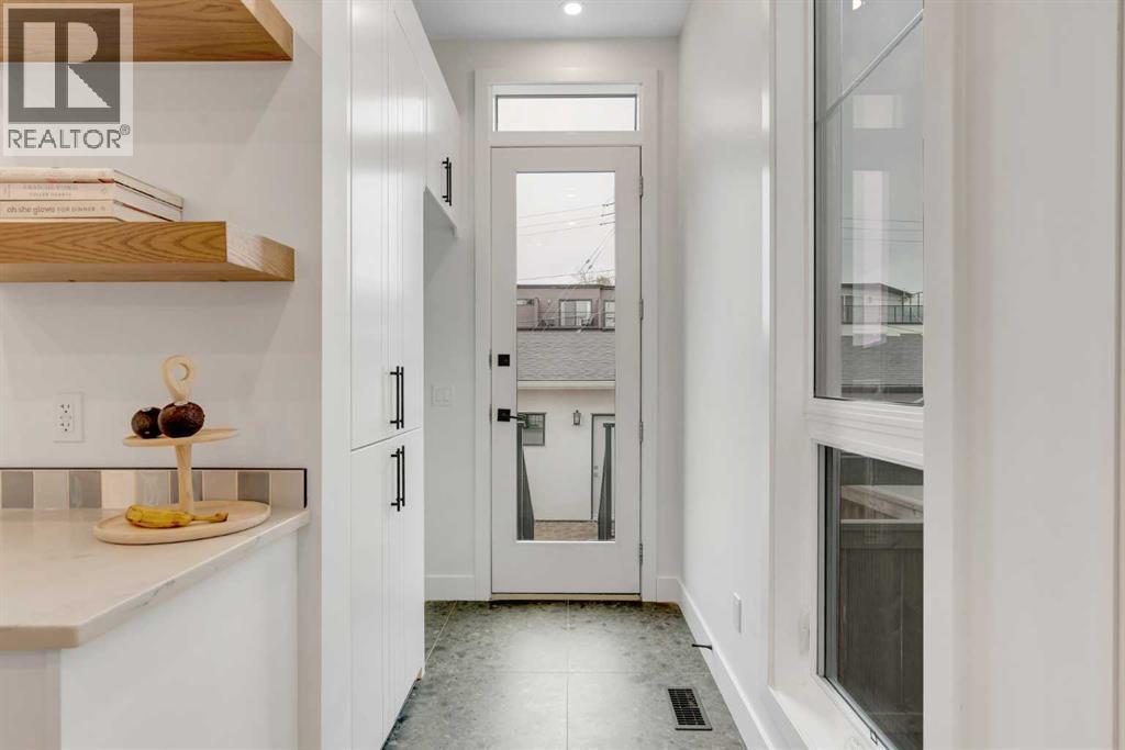 4111 19 Street Sw, Calgary, Alberta  T2T 6Z4 - Photo 12 - A2284182