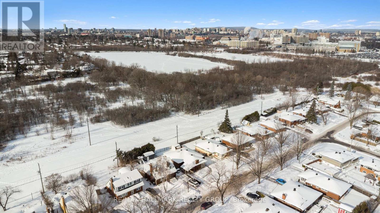 2004 Dorval Avenue, Ottawa, Ontario  K1G 2N8 - Photo 25 - X12771494