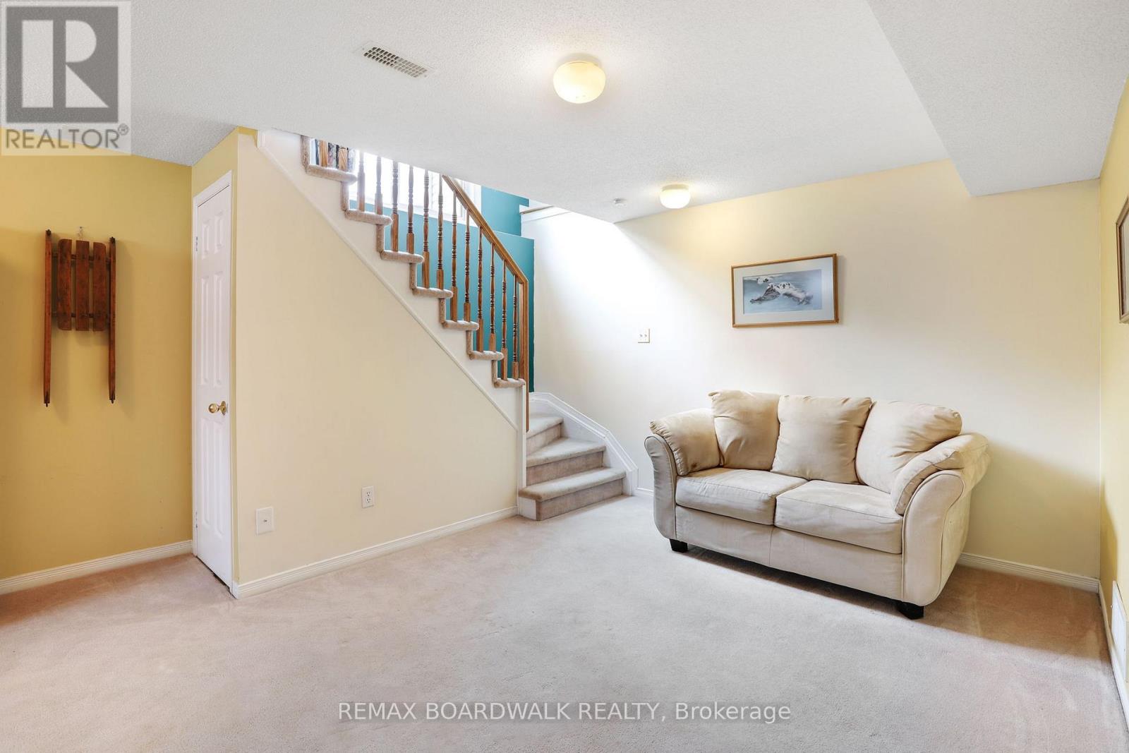 91 Whalings Circle Sw, Ottawa, Ontario  K2S 1S4 - Photo 25 - X12771500