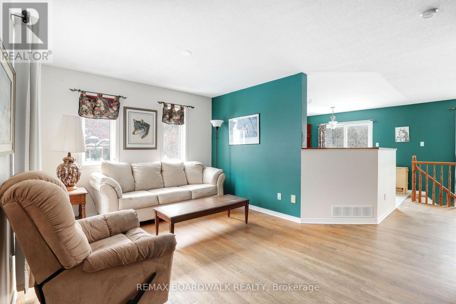 91 Whalings Circle Sw, Ottawa, Ontario  K2S 1S4 - Photo 5 - X12771500