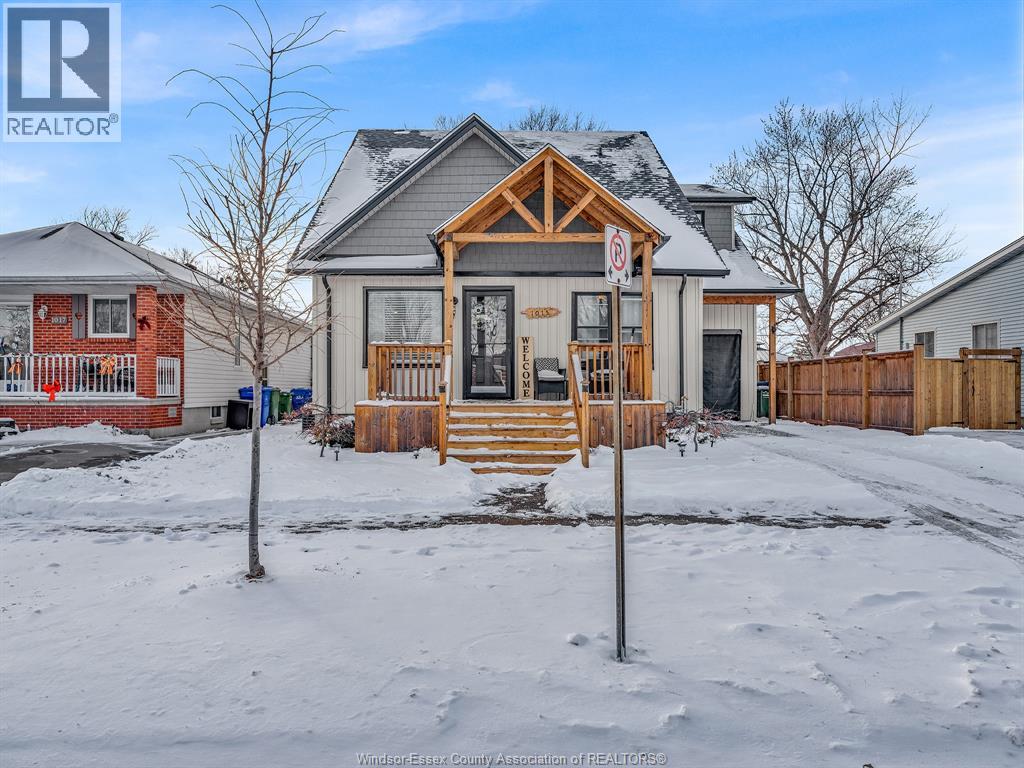 1015 William, Tecumseh, Ontario  N8N 2A5 - Photo 2 - 26002826