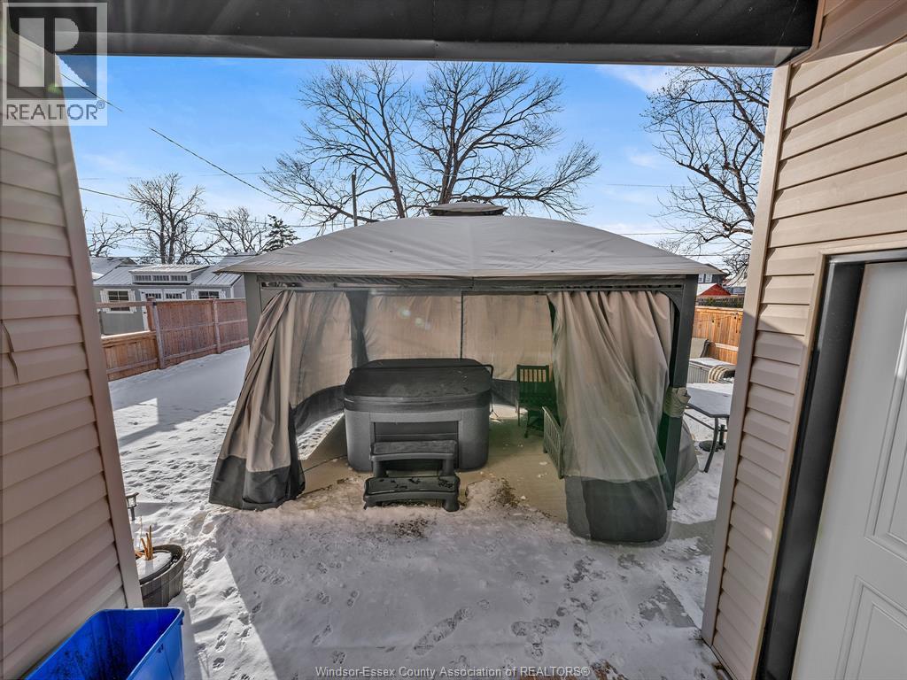 1015 William, Tecumseh, Ontario  N8N 2A5 - Photo 39 - 26002826