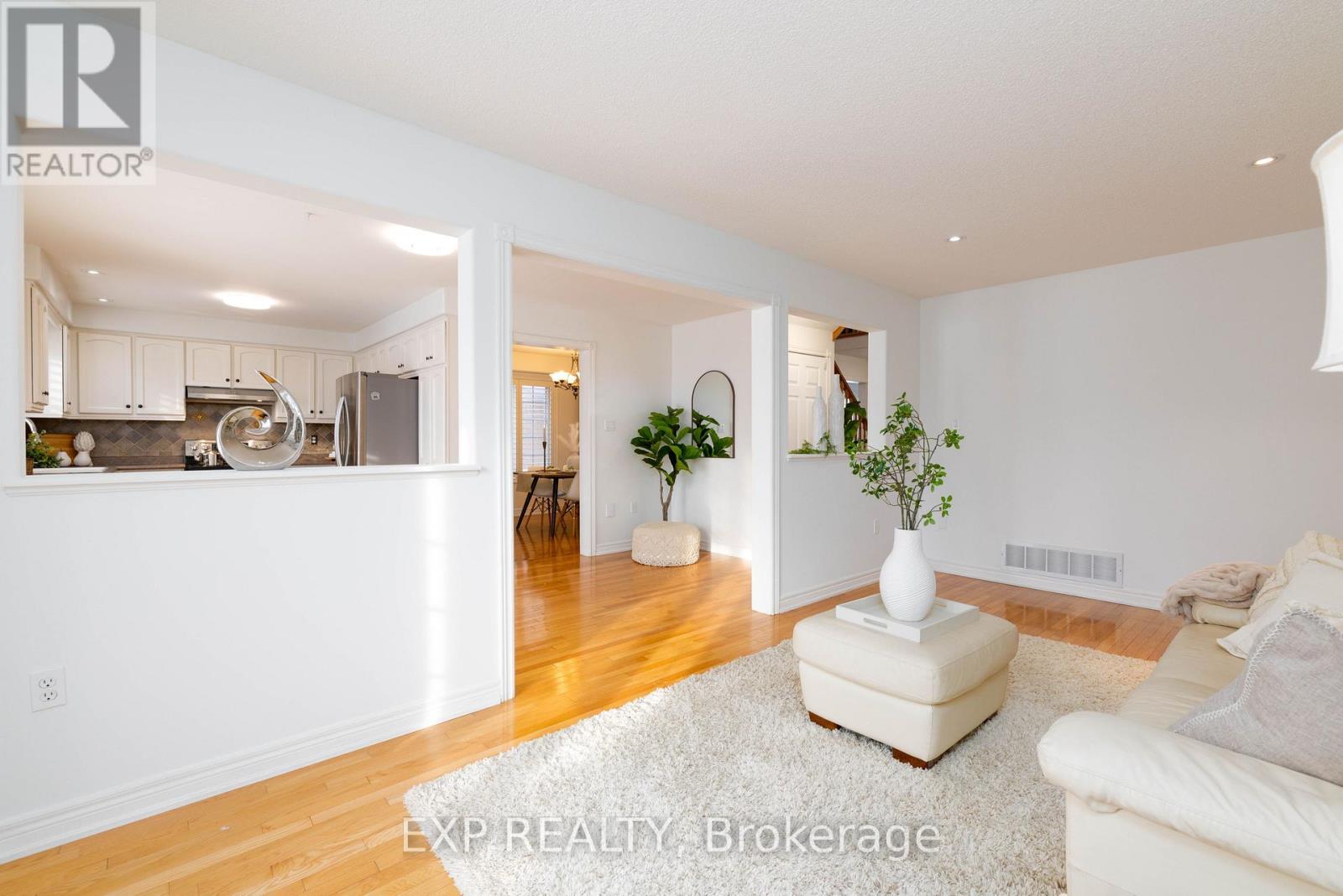 36 Ivygreen Road, Georgina (Keswick North), Ontario  L4P 4B7 - Photo 14 - N12738090