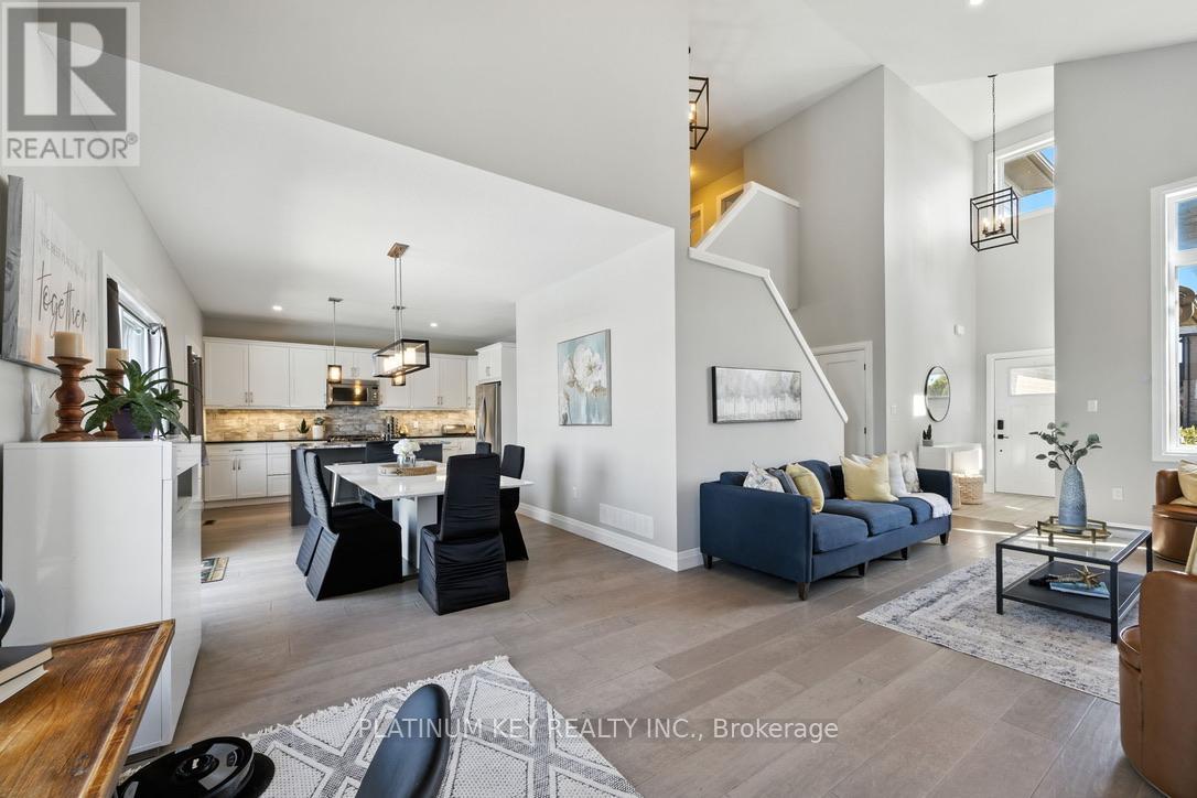 248 Snyders Avenue, Central Elgin, Ontario  N0L 1B0 - Photo 5 - X12493898