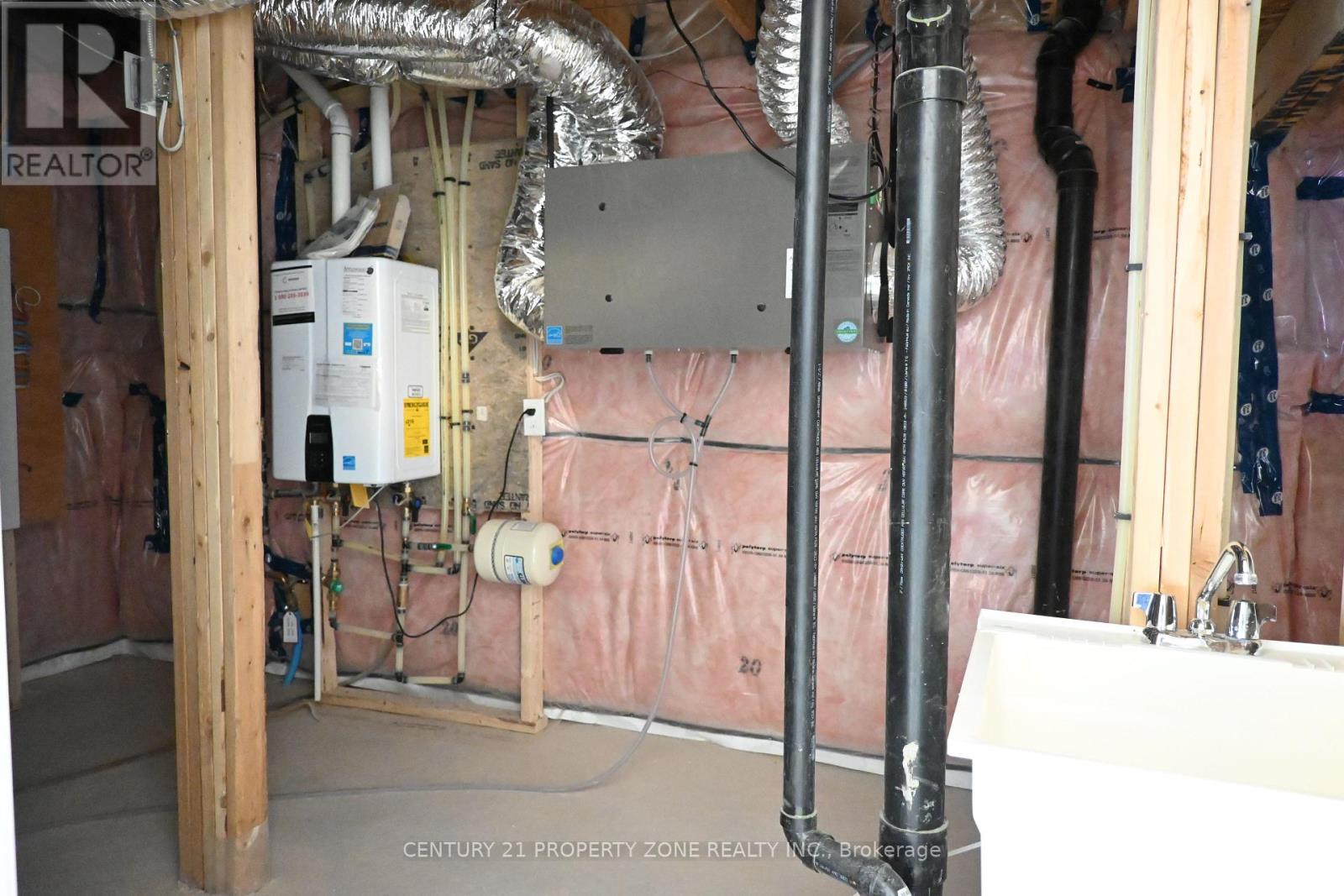 Lower - 2 Timber Fall Drive, Brampton, Ontario  L7A 5L9 - Photo 10 - W12745452