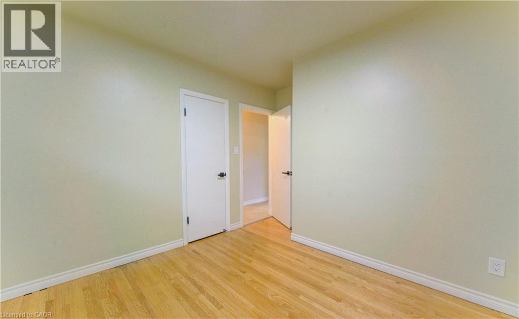 88 Ellis Crescent S, Waterloo, Ontario  N2J 2B8 - Photo 32 - 40781001