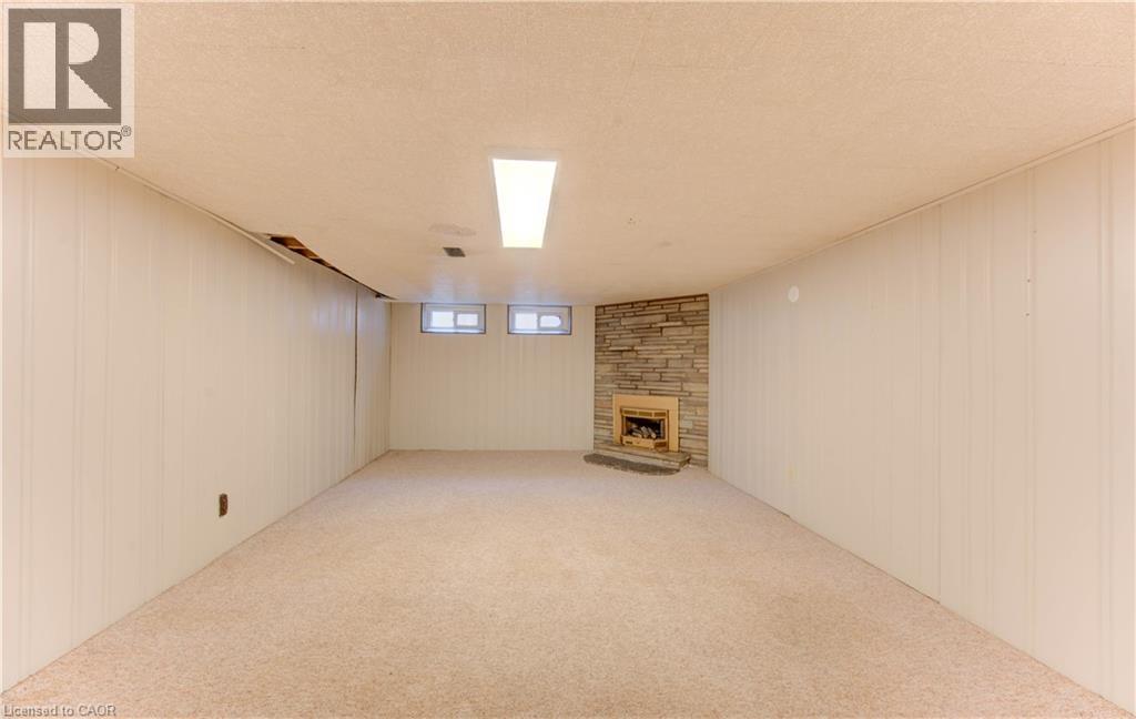 88 Ellis Crescent S, Waterloo, Ontario  N2J 2B8 - Photo 39 - 40781001