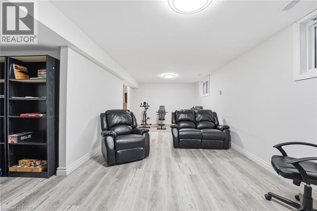 53 Childerhose Crescent, Brantford, Ontario  N3P 1Z7 - Photo 25 - 40801193