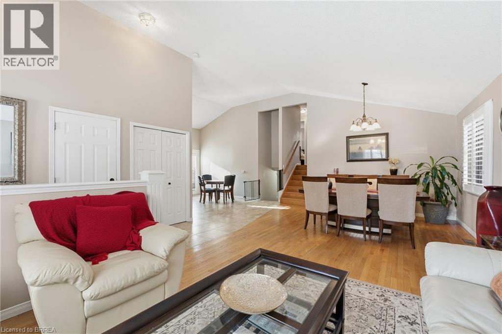 53 Childerhose Crescent, Brantford, Ontario  N3P 1Z7 - Photo 9 - 40801193