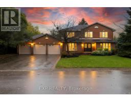 35 DENNIS DRIVE, King, Ontario