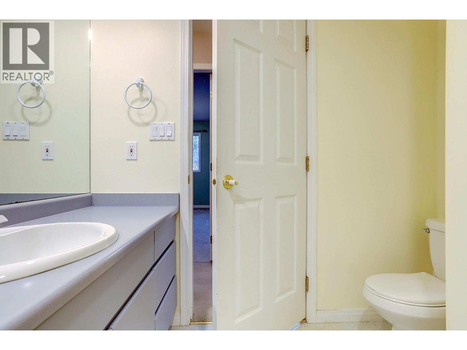 8208 Tebo Drive, Coldstream, British Columbia  V1B 1V3 - Photo 51 - 10375149