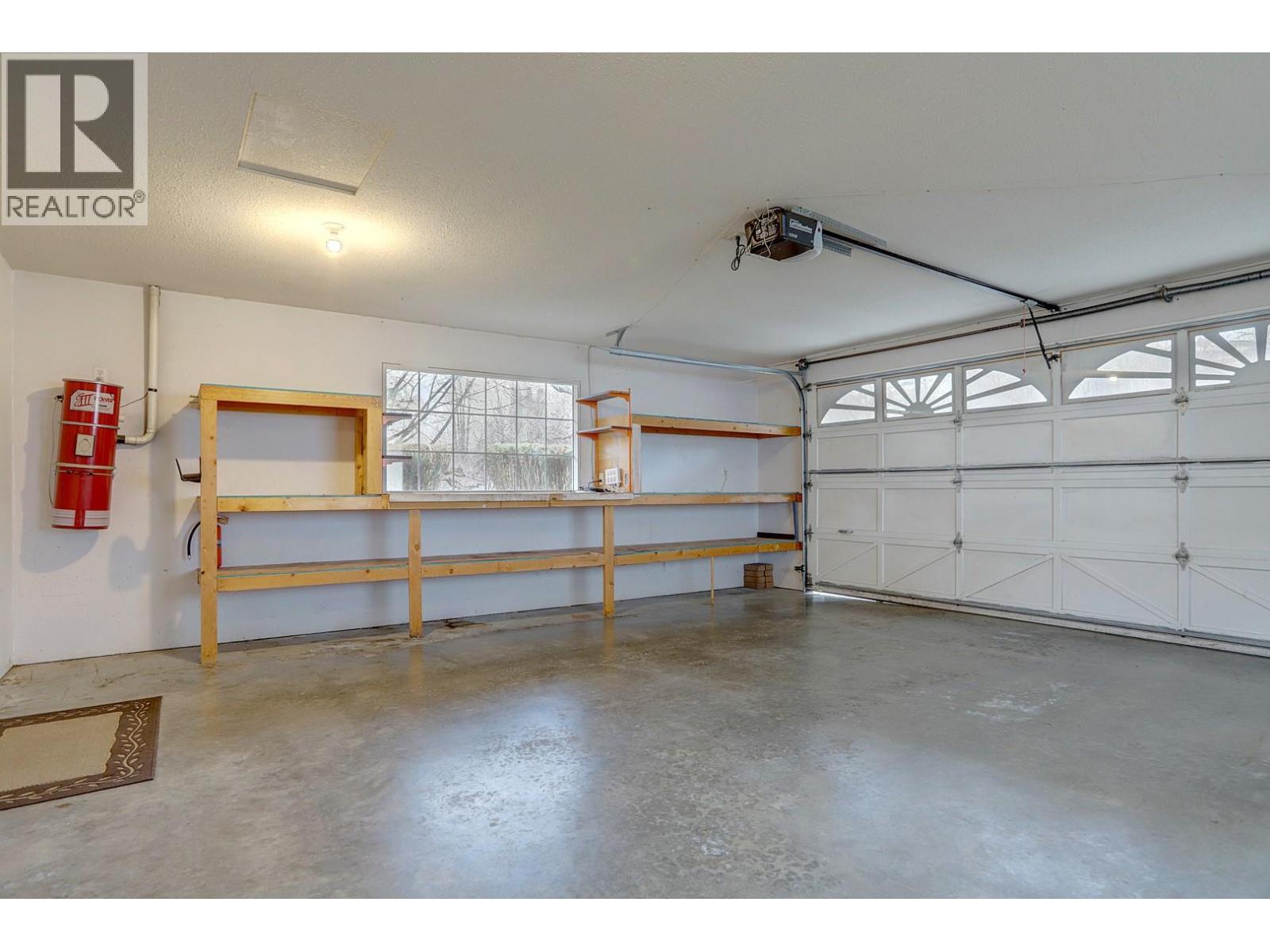 8208 Tebo Drive, Coldstream, British Columbia  V1B 1V3 - Photo 59 - 10375149