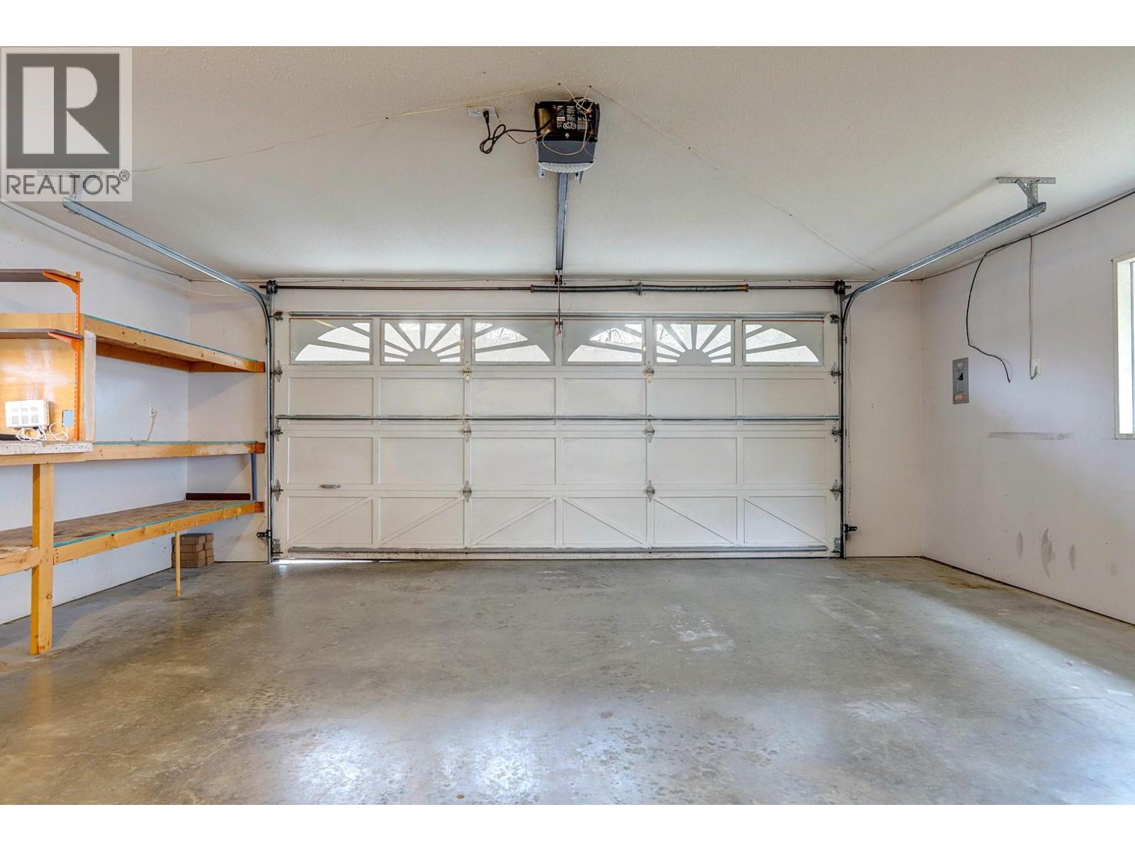 8208 Tebo Drive, Coldstream, British Columbia  V1B 1V3 - Photo 58 - 10375149