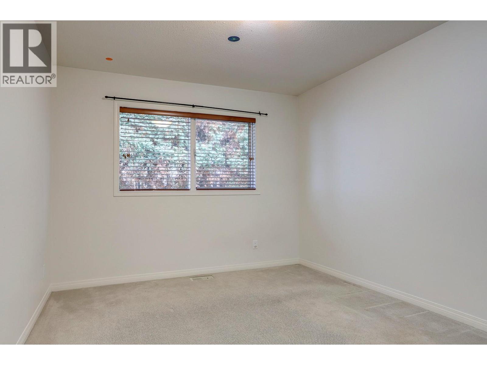 8208 Tebo Drive, Coldstream, British Columbia  V1B 1V3 - Photo 47 - 10375149