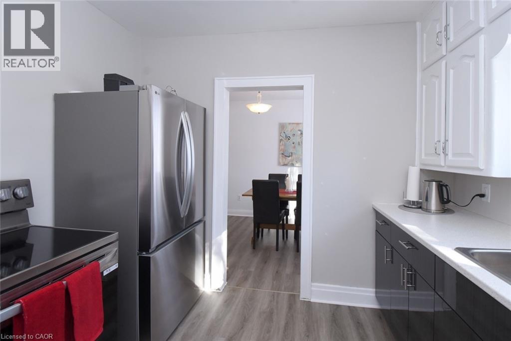 411 Ross Avenue, Dunnville, Ontario  N1A 2S2 - Photo 16 - 40802084