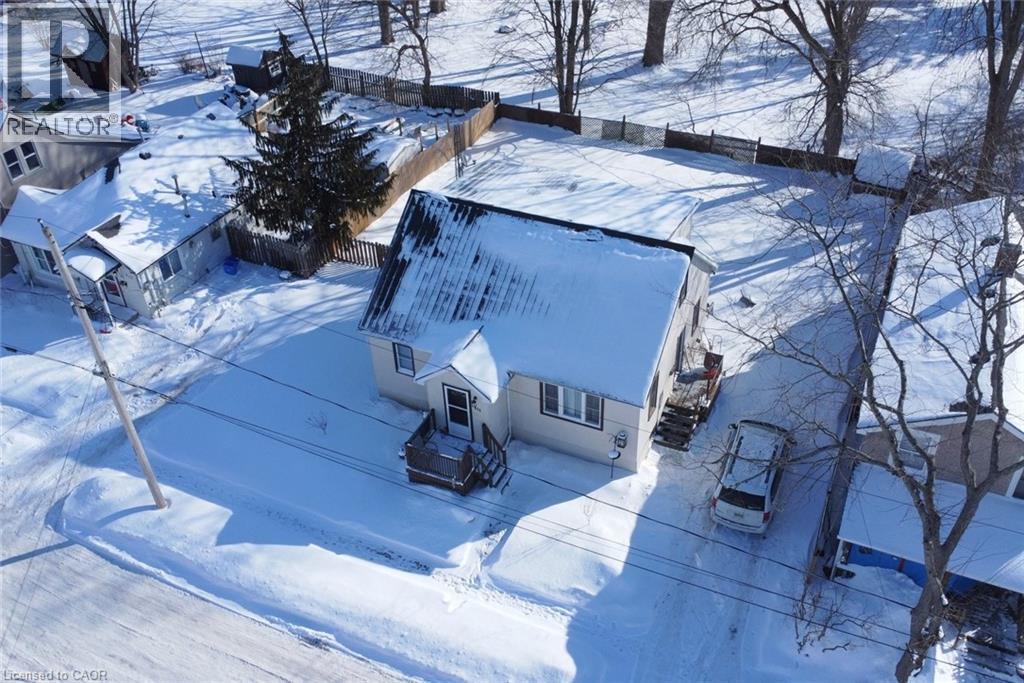 411 Ross Avenue, Dunnville, Ontario  N1A 2S2 - Photo 2 - 40802084