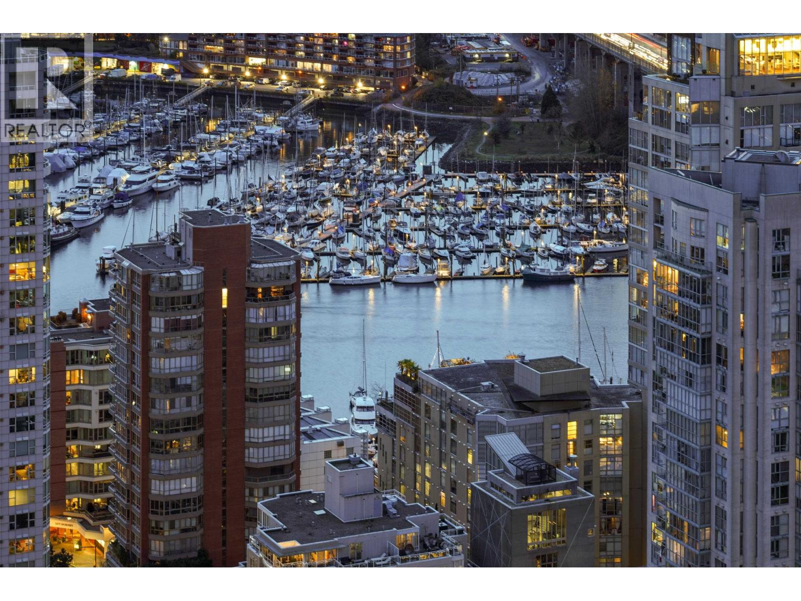 Listing Picture 11 of 36 : 3503 1335 HOWE STREET, Vancouver / 溫哥華 - 魯藝地產 Yvonne Lu Group - MLS Medallion Club Member