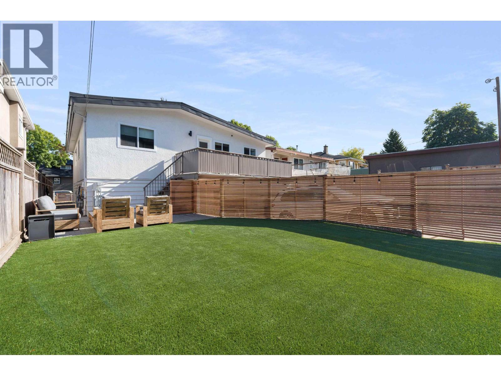 Listing Picture 32 of 38 : 4921 CHESTER STREET, Vancouver / 溫哥華 - 魯藝地產 Yvonne Lu Group - MLS Medallion Club Member