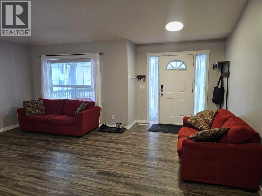 1808 Strathcona Bay, Strathmore, Alberta  T1P 1S9 - Photo 7 - A2277903