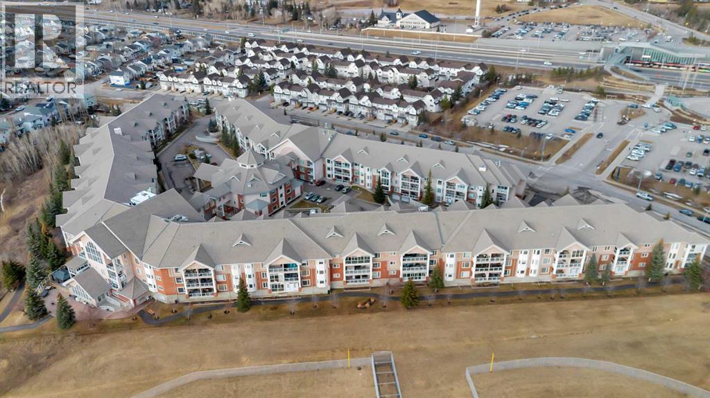 241, 223 Tuscany Springs Boulevard Nw, Calgary, Alberta  T3L 2M2 - Photo 3 - A2282912