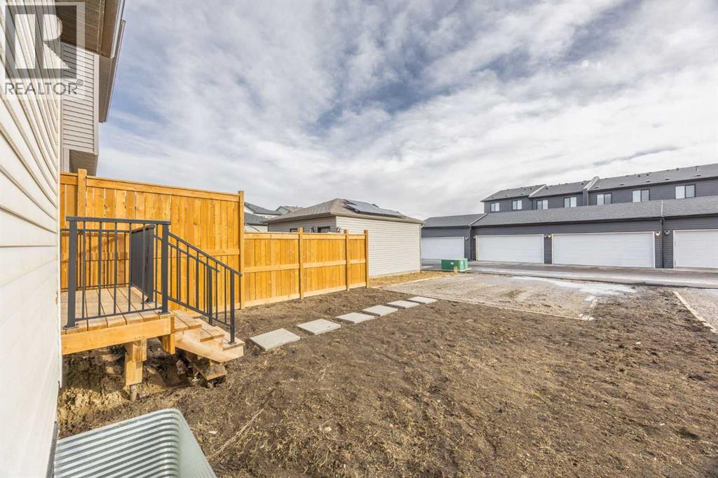 211 Silverton Glen Crescent Sw, Calgary, Alberta  T2X 5C1 - Photo 35 - A2284933