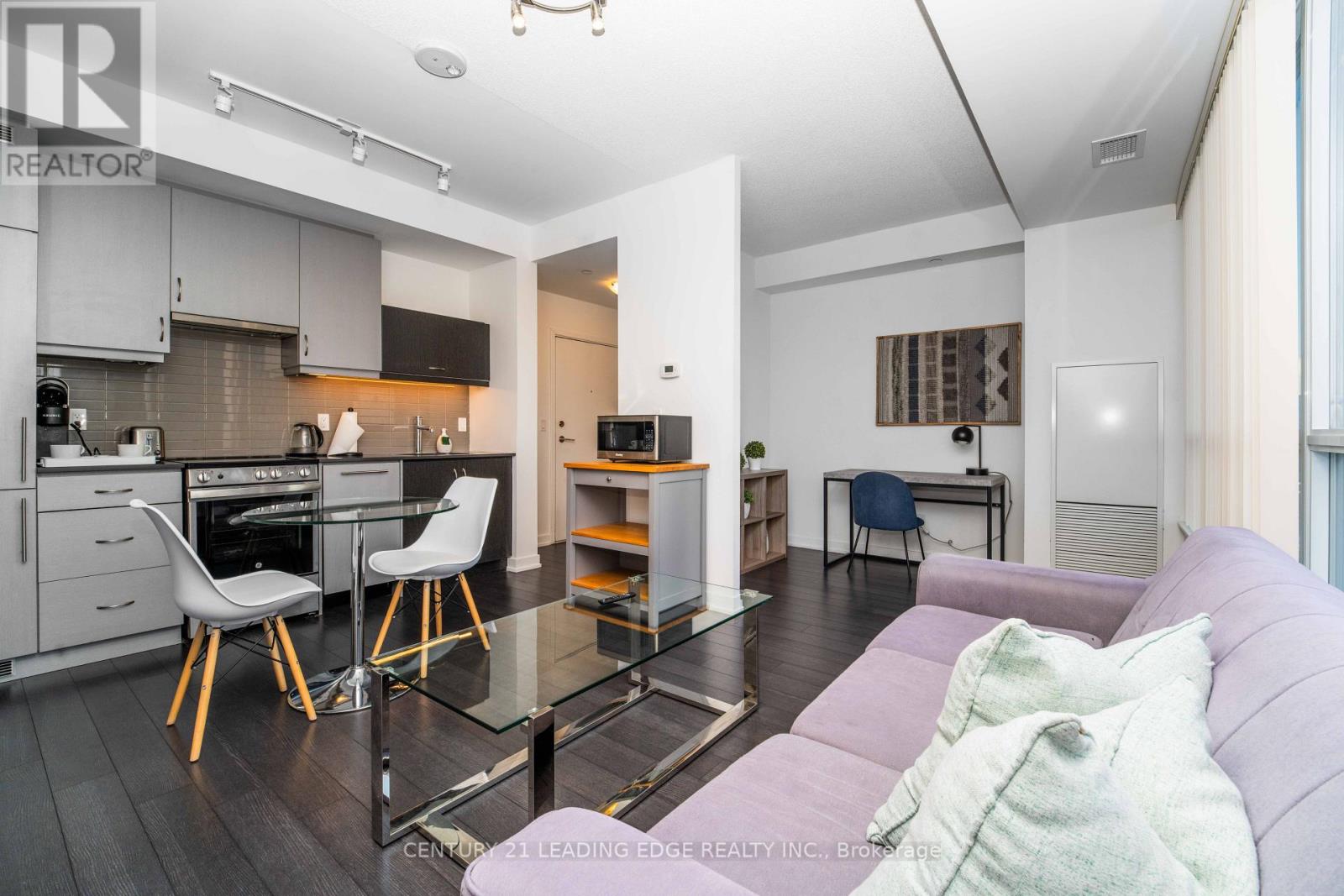 1605 - 181 Huron Street, Toronto, Ontario  M5T 0C1 - Photo 11 - C12771492