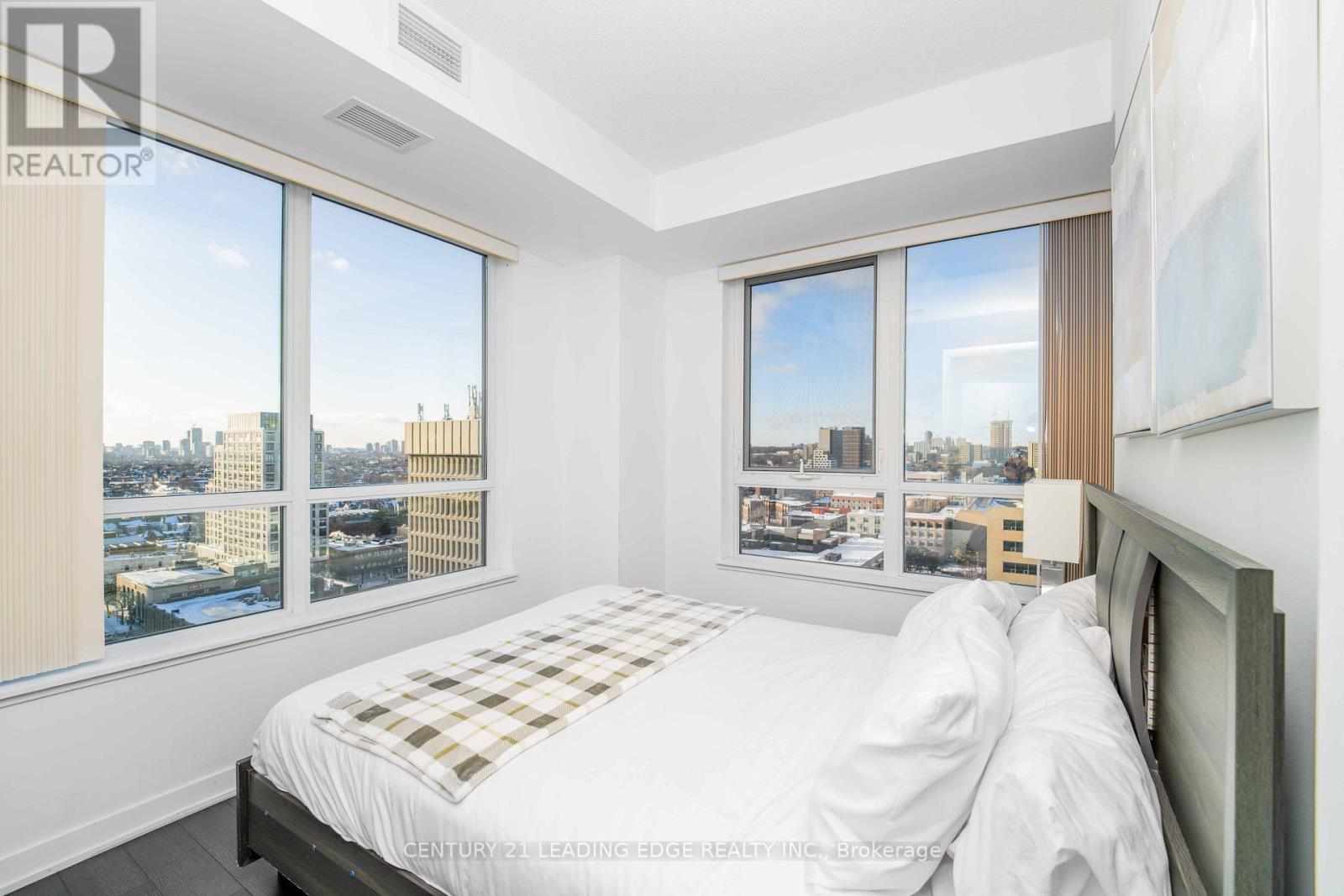 1605 - 181 Huron Street, Toronto, Ontario  M5T 0C1 - Photo 18 - C12771492