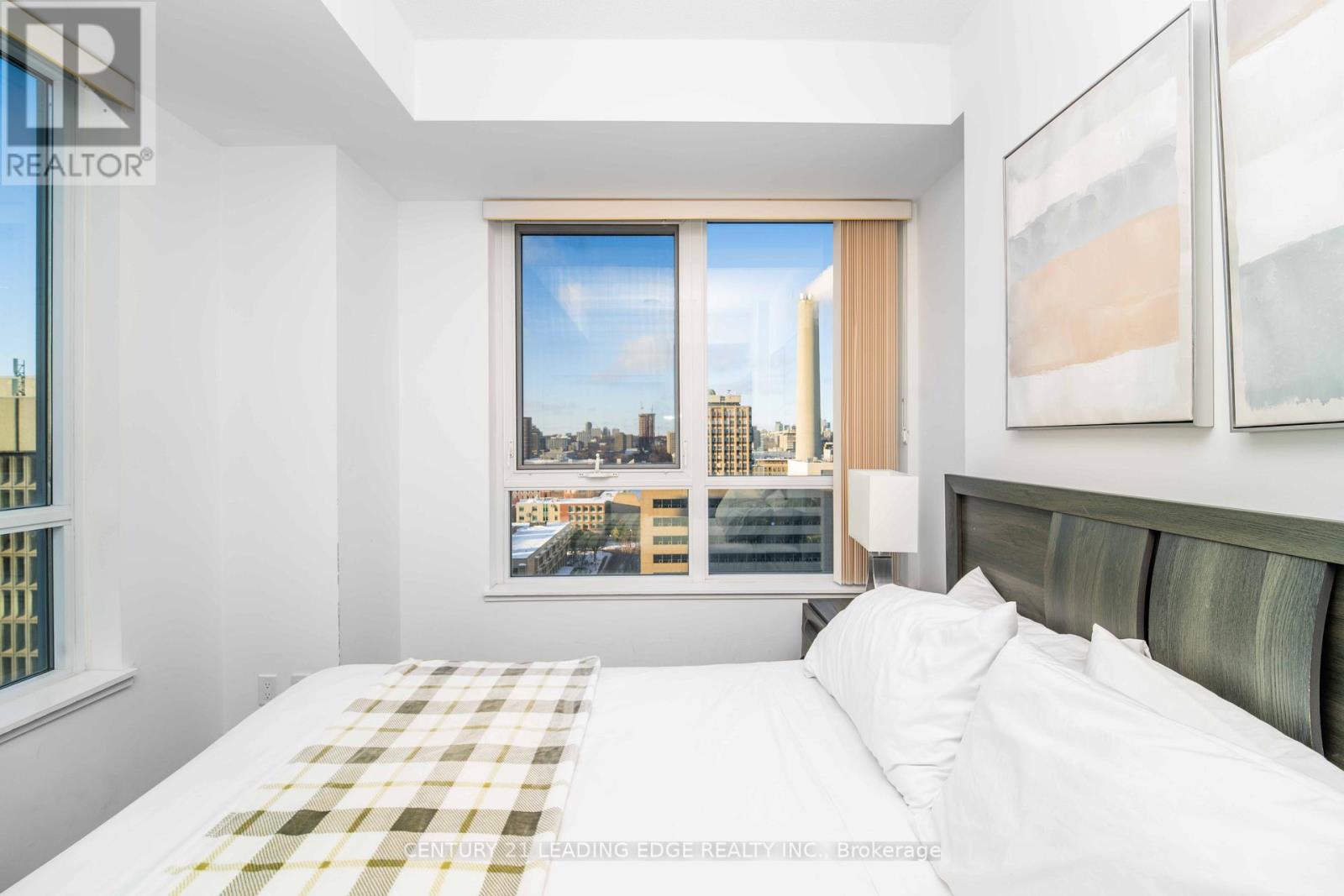 1605 - 181 Huron Street, Toronto, Ontario  M5T 0C1 - Photo 19 - C12771492