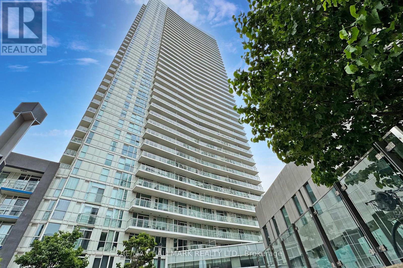 2208 - 75 Queens Wharf Road, Toronto, Ontario  M5V 0J8 - Photo 21 - C12771514