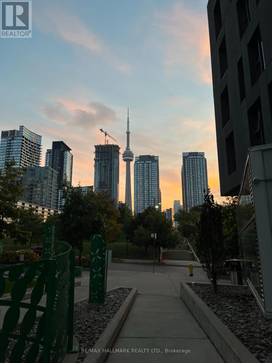 2208 - 75 Queens Wharf Road, Toronto, Ontario  M5V 0J8 - Photo 22 - C12771514